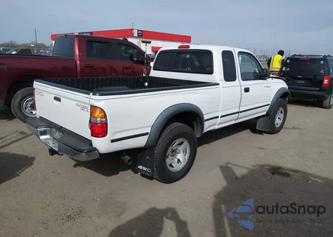 2002 Toyota Tacoma Base V6 z USA, uszkodzony, nr VIN 5TEWN72N42Z003662
